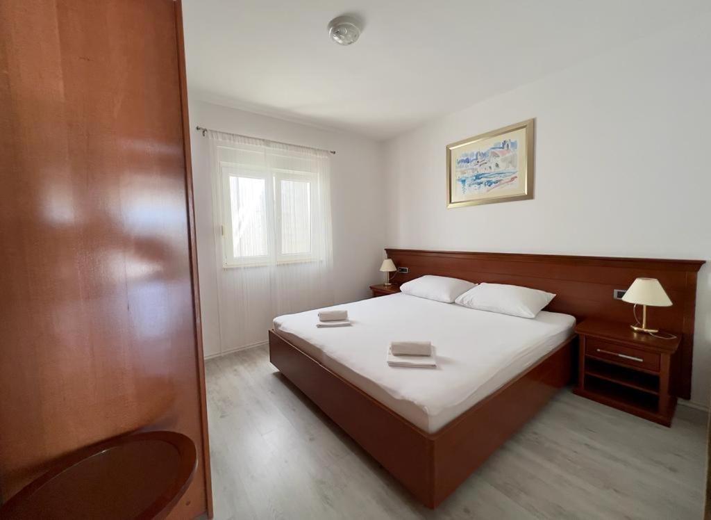 Apartments Obad Neum Bagian luar foto