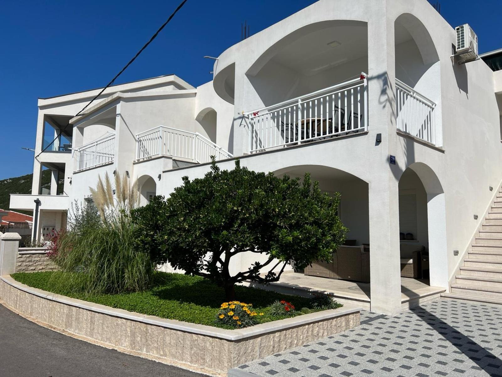 Apartments Obad Neum Bagian luar foto
